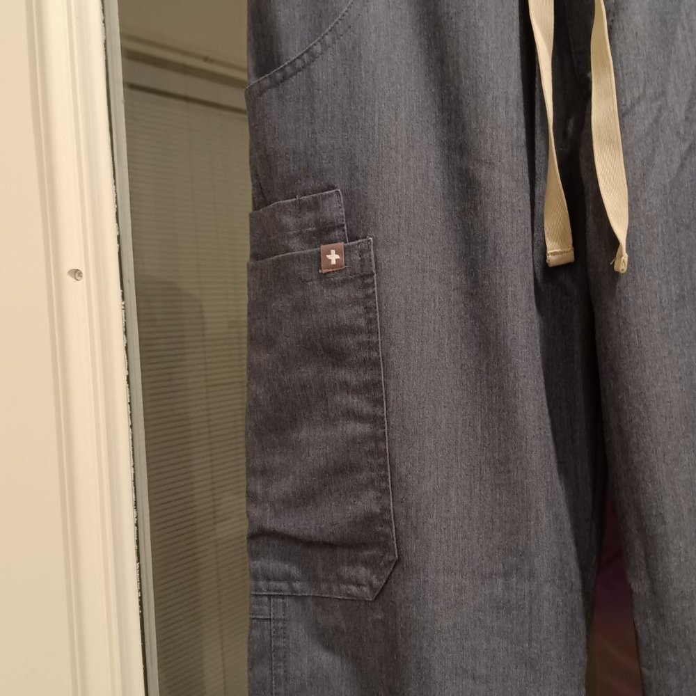 Figs Technical Collection Light Gray/Light Blue S… - image 8